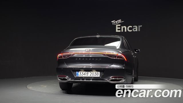 Hyundai Grandeur (IG) 2.5 Le Blanc 2023 — фото 4