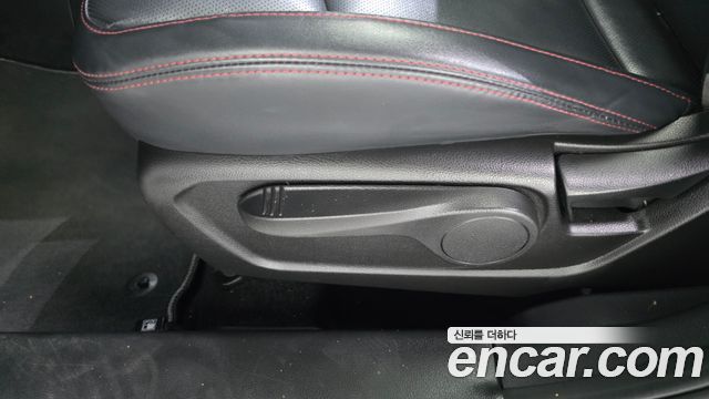 KG Mobility (SsangYong) Tivoli Air Diesel RX 2WD 2017 — фото 31