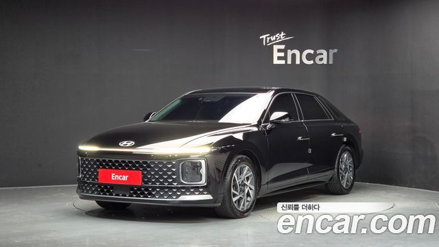 Hyundai Grandeur (GN7) 2,5 Gasoline 2WD Premium