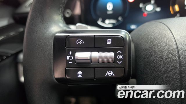 Hyundai Grandeur (GN7) 2,5 Gasoline 2WD Premium 2023 — фото 16