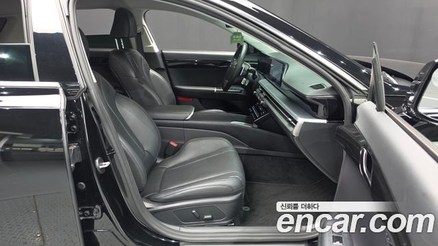 Hyundai Grandeur (GN7) 2,5 Gasoline 2WD Premium 2023 — фото 26
