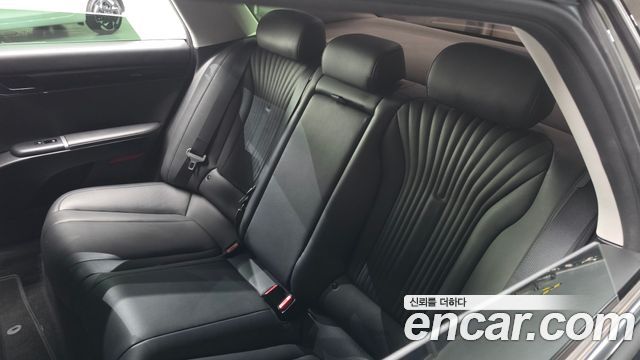 Hyundai Grandeur (GN7) 2,5 Gasoline 2WD Premium 2023 — фото 33