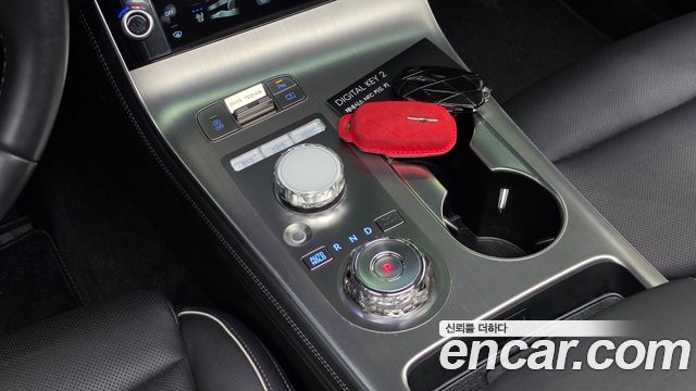 Genesis GV70 2.5T Gasoline AWD 2025 — фото 9