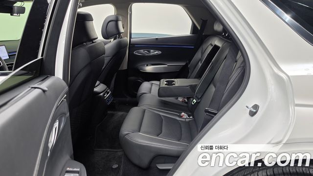 Genesis GV70 2.5T Gasoline AWD 2025 — фото 11