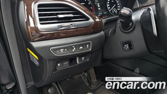 Genesis EQ900 3.3 T-GDI AWD Luxury 2016 — фото 17