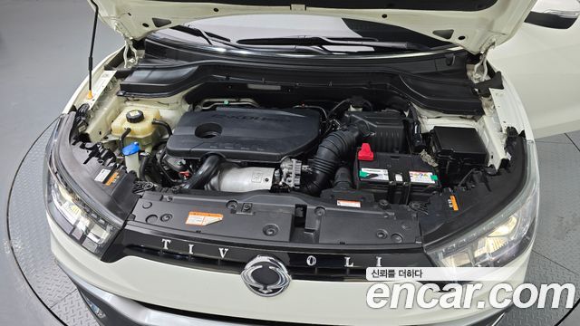 KG Mobility (SsangYong) Tivoli Air Diesel RX 2WD 2016 — фото 6