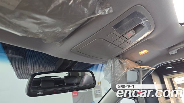 KG Mobility (SsangYong) Tivoli Air Diesel RX 2WD 2016 — фото 15