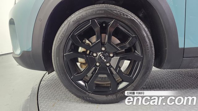 Kia Seltos Gasoline 1.6 Turbo 2WD Gravity 2023 — фото 5