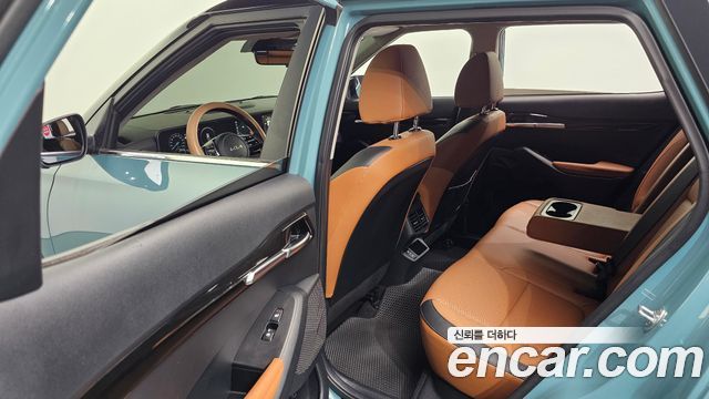 Kia Seltos Gasoline 1.6 Turbo 2WD Gravity 2023 — фото 11