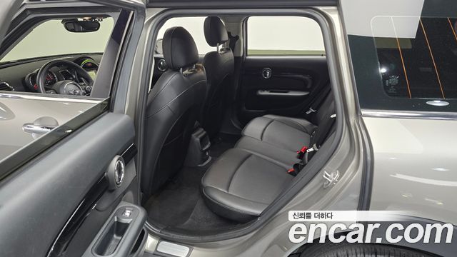 MINI Cooper D Clubman Standard 2nd 2017 — фото 11