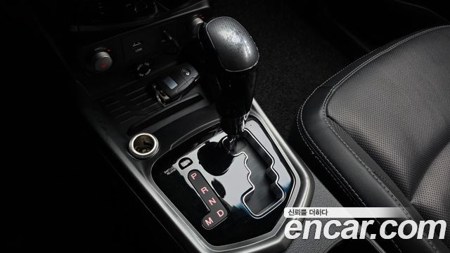 KG Mobility (SsangYong) Tivoli Diesel LX 2WD 2017 — фото 9