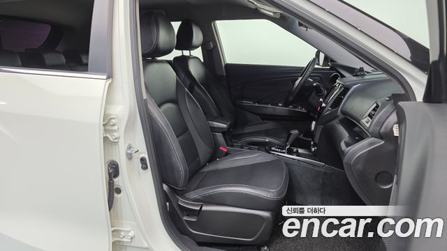 KG Mobility (SsangYong) Tivoli Diesel LX 2WD 2017 — фото 11
