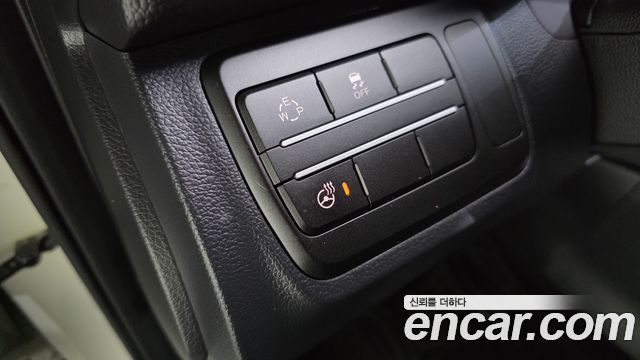 KG Mobility (SsangYong) Tivoli Diesel LX 2WD 2017 — фото 19