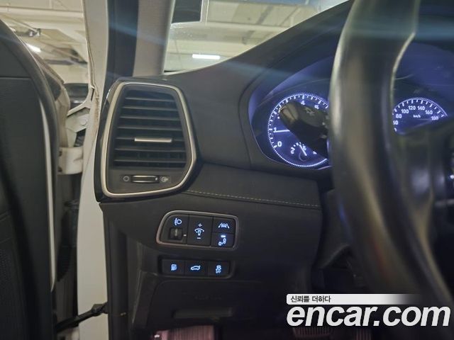 Hyundai Grandeur (IG) 2.4 Premium 2018 — фото 9