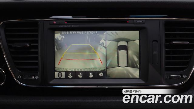 Kia Carnival 7-seater Limousine President 2016 — фото 18