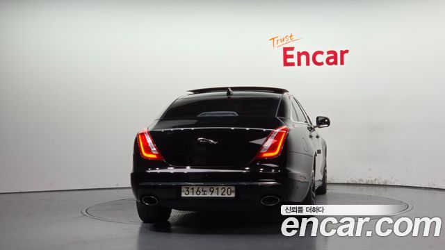 Jaguar XJ 3.0D XJ50 LWB X351 2019 — фото 4