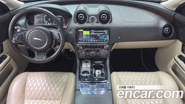 Jaguar XJ 3.0D XJ50 LWB X351 2019 — фото 7