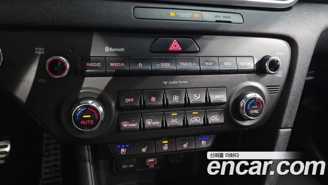 Kia Sportage The Bold Diesel 2.0 2WD Trendy 2020 — фото 18