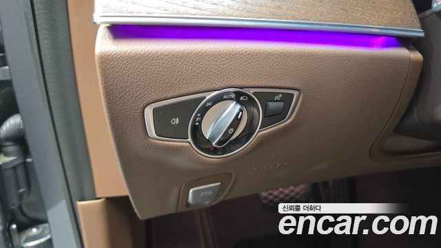 Mercedes-Benz E-Class (W213) E300 Exclusive 2017 — фото 17