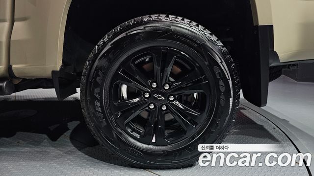 Chevrolet Real New Colorado 3.6 Z71-X 4WD 2022 — фото 21