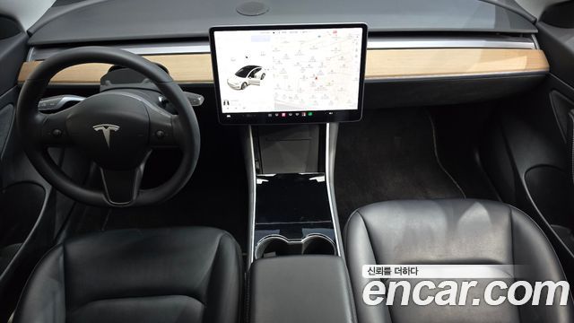 Tesla Model 3 Standard Range Plue RWD 2020 — фото 7