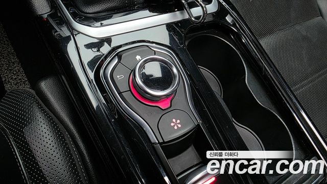 Renault Korea SM6 2.0 GDe LE 2017 — фото 19