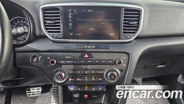 Kia Sportage The Bold Diesel 2.0 2WD Prestige 2020 — фото 13