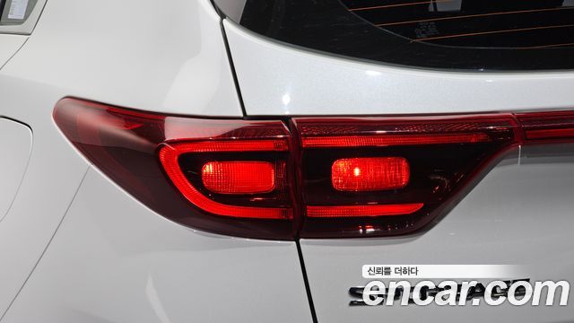 Kia Sportage The Bold Diesel 2.0 2WD Prestige 2020 — фото 23