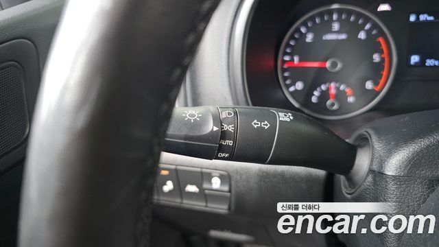 Kia Sportage The Bold Diesel 2.0 2WD Prestige 2020 — фото 27