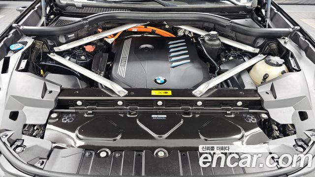 BMW X5 (G05) xDrive 45e M Sport 2021 — фото 6