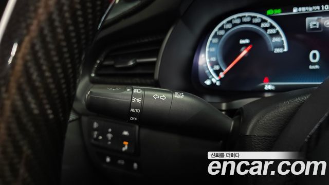 Kia K7 Premier 3.0 GDI Signature 2021 — фото 30
