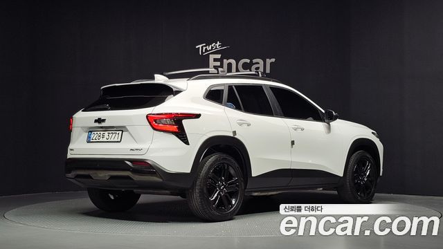 Chevrolet Trax Crossover 1.2 ACTIV 2024 — фото 2