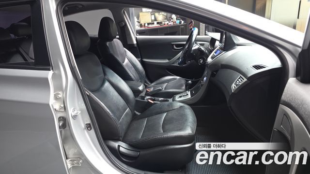 Hyundai Avante (MD) M16 GDI Luxury 2012 — фото 11