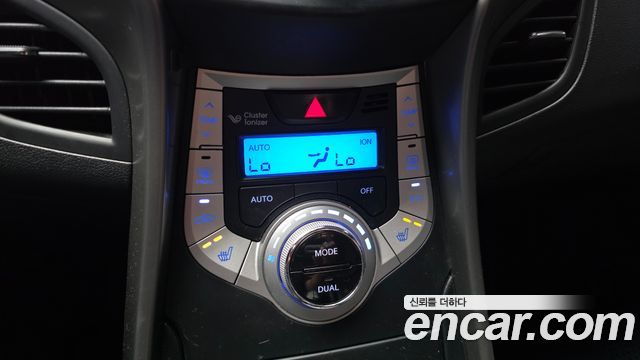 Hyundai Avante (MD) M16 GDI Luxury 2012 — фото 17