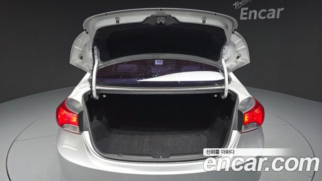 Hyundai Avante (MD) M16 GDI Luxury 2012 — фото 20