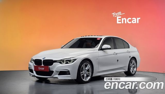 BMW 3 Series (F30) 330i M Sport Shadow