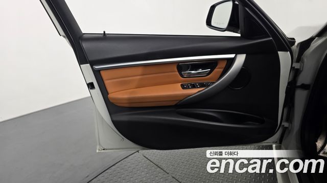 BMW 3 Series (F30) 330i M Sport Shadow 2018 — фото 24