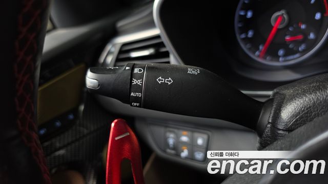 Genesis G70 2.0T AWD Elite 2019 — фото 36