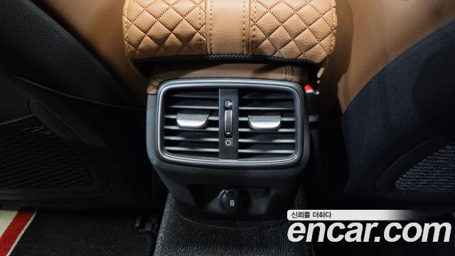 Genesis G70 2.0T AWD Elite 2019 — фото 37