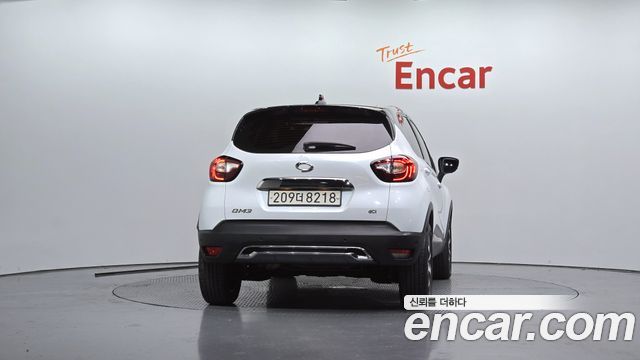 Renault Korea QM3 RE Signature 2018 — фото 4