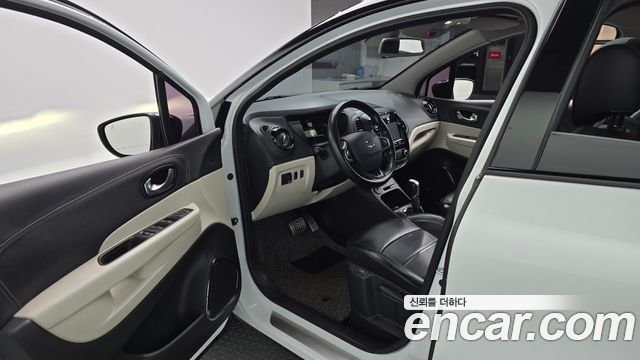 Renault Korea QM3 RE Signature 2018 — фото 10
