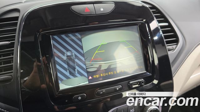 Renault Korea QM3 RE Signature 2018 — фото 14