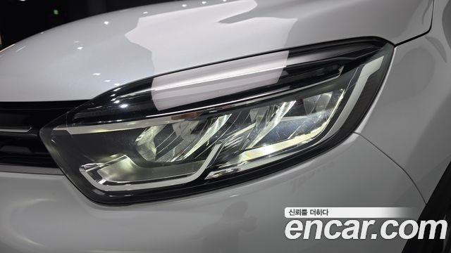 Renault Korea QM3 RE Signature 2018 — фото 22