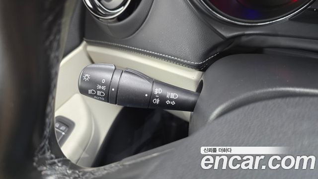 Renault Korea QM3 RE Signature 2018 — фото 28