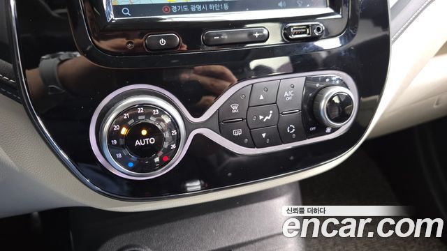 Renault Korea QM3 RE Signature 2018 — фото 29