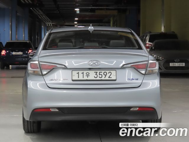 Hyundai Sonata Hybrid (LF) 2.0 HEV Modern 2015 — фото 4