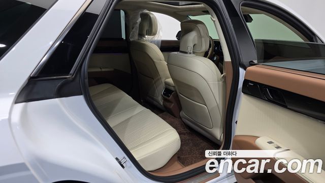 Hyundai Grandeur Hybrid (GN7) Calligraphy 2023 — фото 11