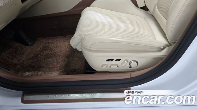 Hyundai Grandeur Hybrid (GN7) Calligraphy 2023 — фото 36