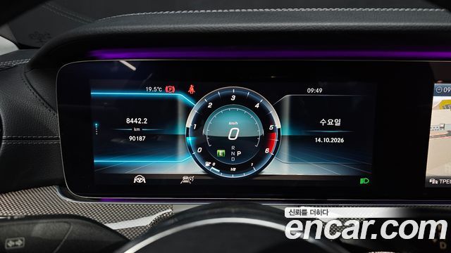 Mercedes-Benz CLS-Class (C257) CLS400d 4MATIC AMG Line 2019 — фото 8