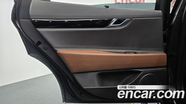 Genesis G80 (RG3) Gasoline 2.5 Turbo AWD 2022 — фото 25